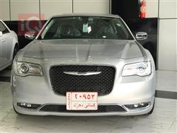 کرایسلەر 300